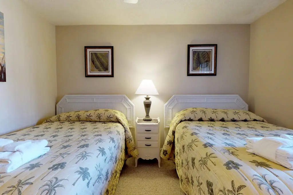 Ocean-View Condo with Beach Access, Tennis, Playground, Shared Pool & Hot Tub