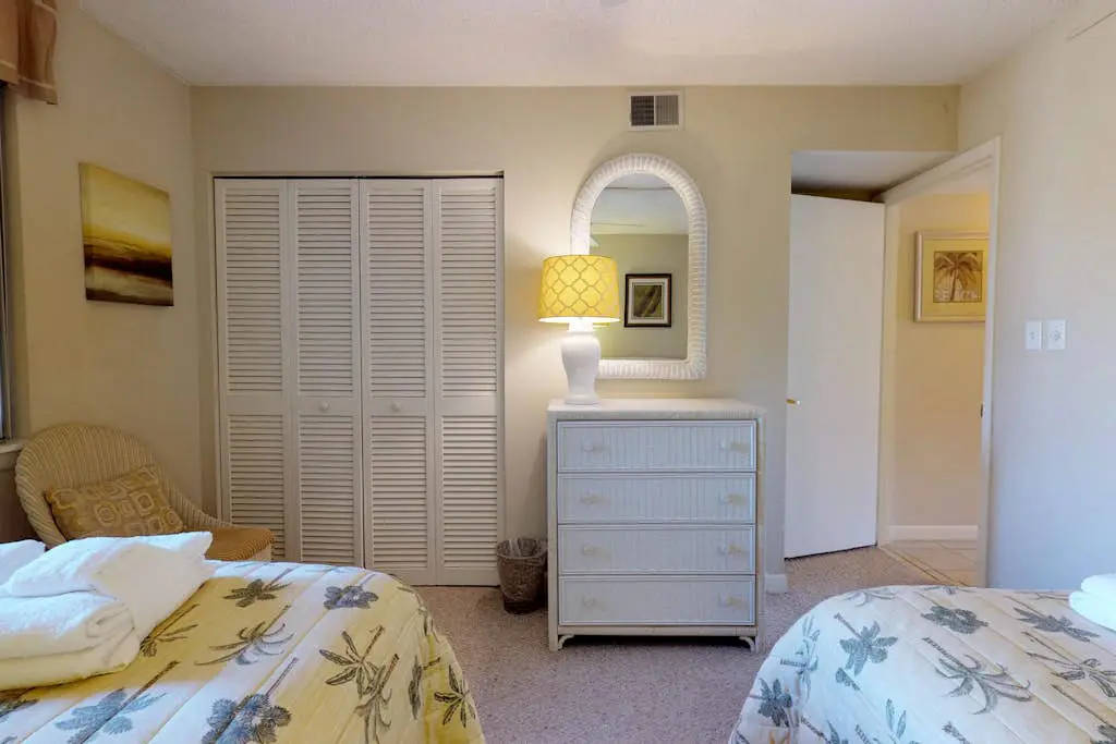 Ocean-View Condo with Beach Access, Tennis, Playground, Shared Pool & Hot Tub