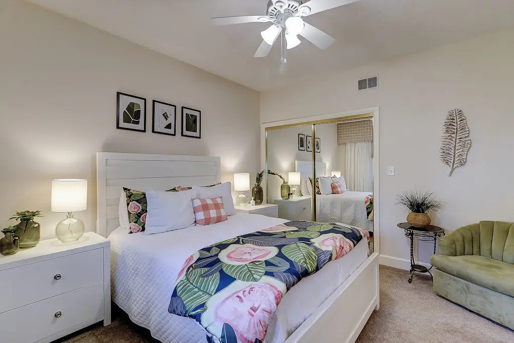 Sunlit Oceanfront Condo with Two Balconies, Wet Bar, Beach Views & WiFi