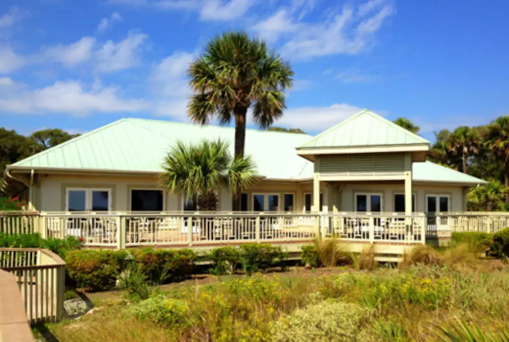 Lagoon-View Condo with Private Deck, Shared Pool & Easy Beach Access