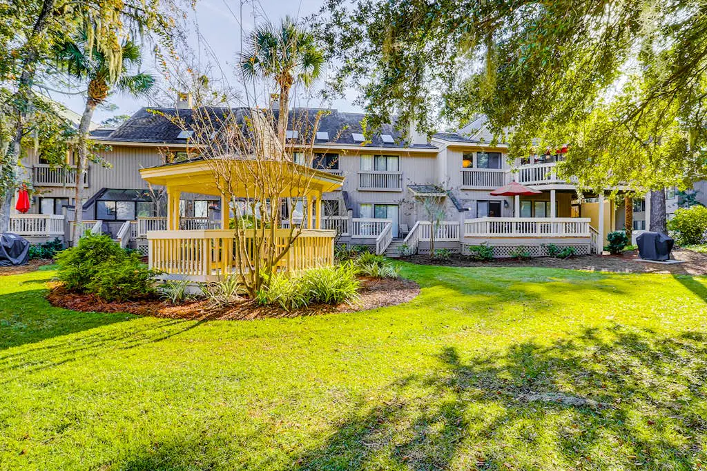 Lagoon-View Condo with Private Deck, Shared Pool & Easy Beach Access