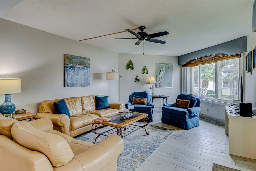 Resort Condo with Al Fresco Dining, Shared Pool, Hot Tub & Beach Access