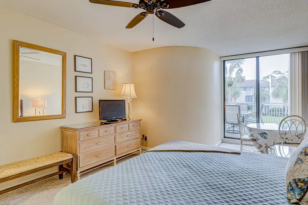 Resort Condo with Al Fresco Dining, Shared Pool, Hot Tub & Beach Access