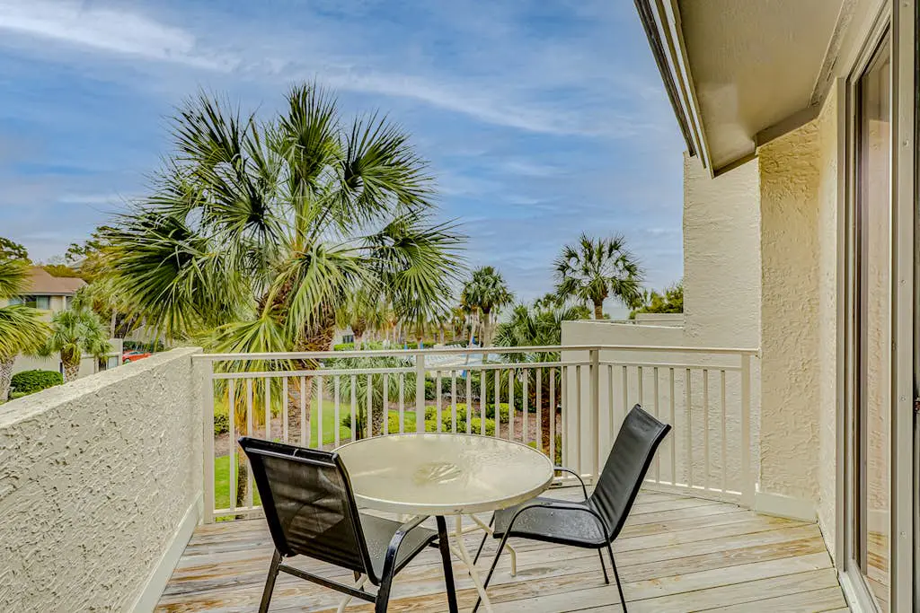Resort Condo with Al Fresco Dining, Shared Pool, Hot Tub & Beach Access