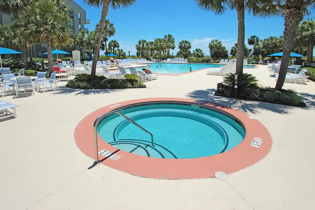 Resort Condo with Al Fresco Dining, Shared Pool, Hot Tub & Beach Access