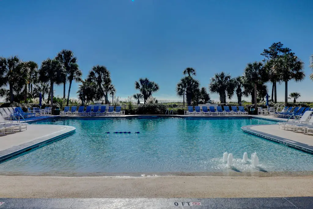 Resort Condo with Al Fresco Dining, Shared Pool, Hot Tub & Beach Access