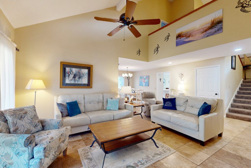  Two King Bed Suites, Dog-friendly gem with pool, game room & golf course views - walk to beach