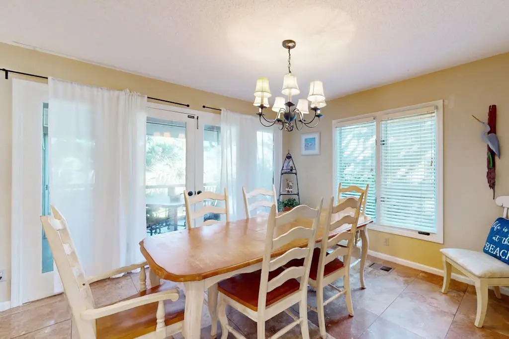  Two King Bed Suites, Dog-friendly gem with pool, game room & golf course views - walk to beach