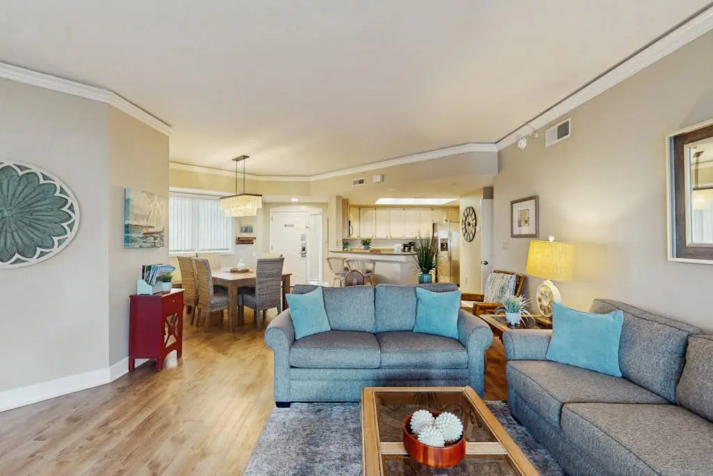 Spacious updated oceanfront condo with shared pools,  hot tub & beach access