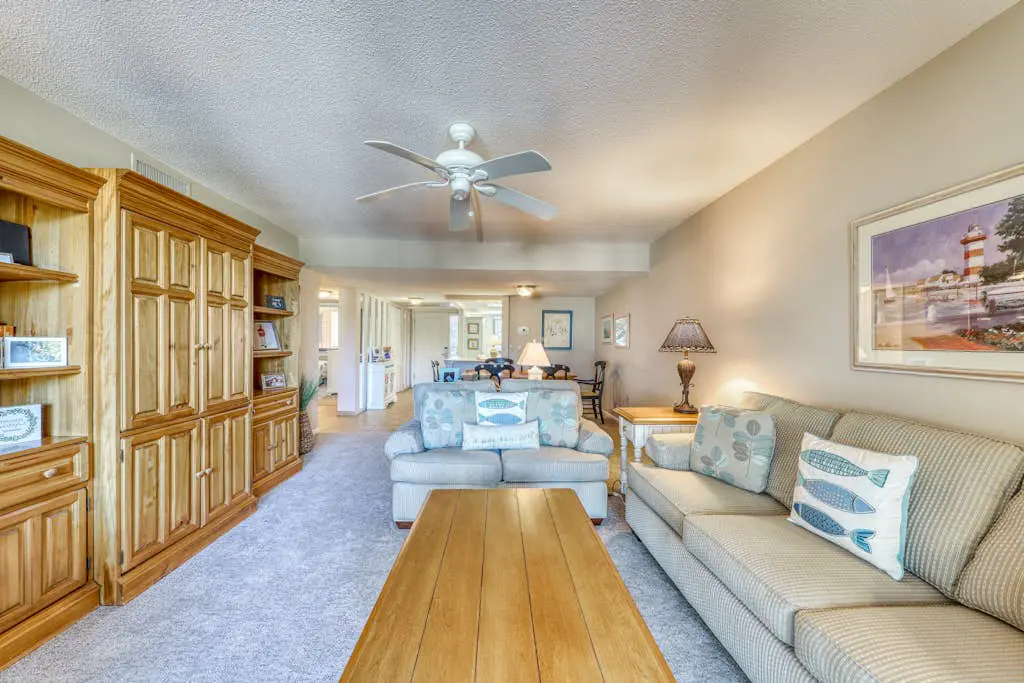 Peaceful Oceanfront Villa with Pools, Hot Tub, Tennis, & Ocean View