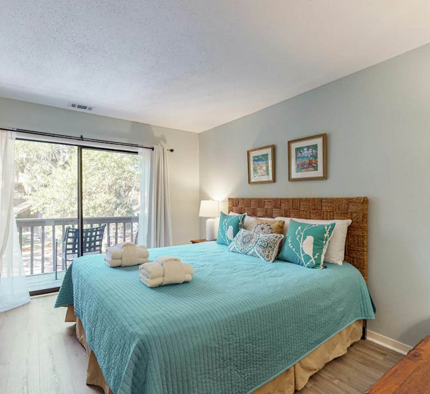 Comfortable two-story condo with beach access, shared ...