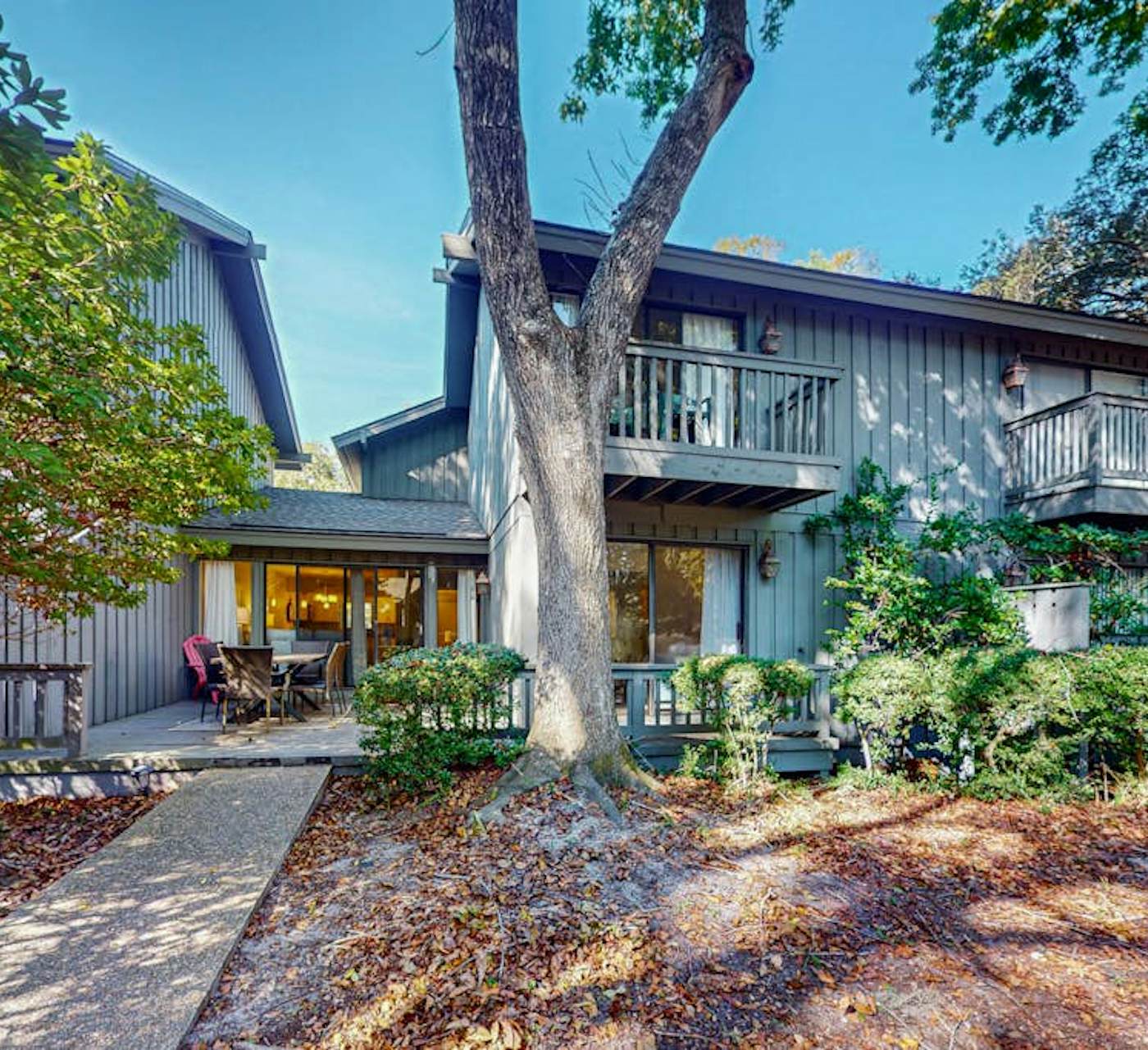Comfortable two-story condo with beach access, shared ...