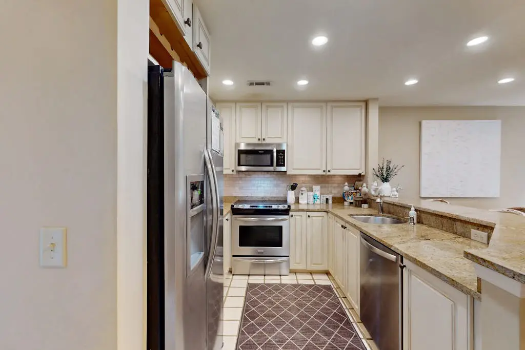 Family-Friendly Villa with Deck, Pool, & Hot Tub - Beach Nearby