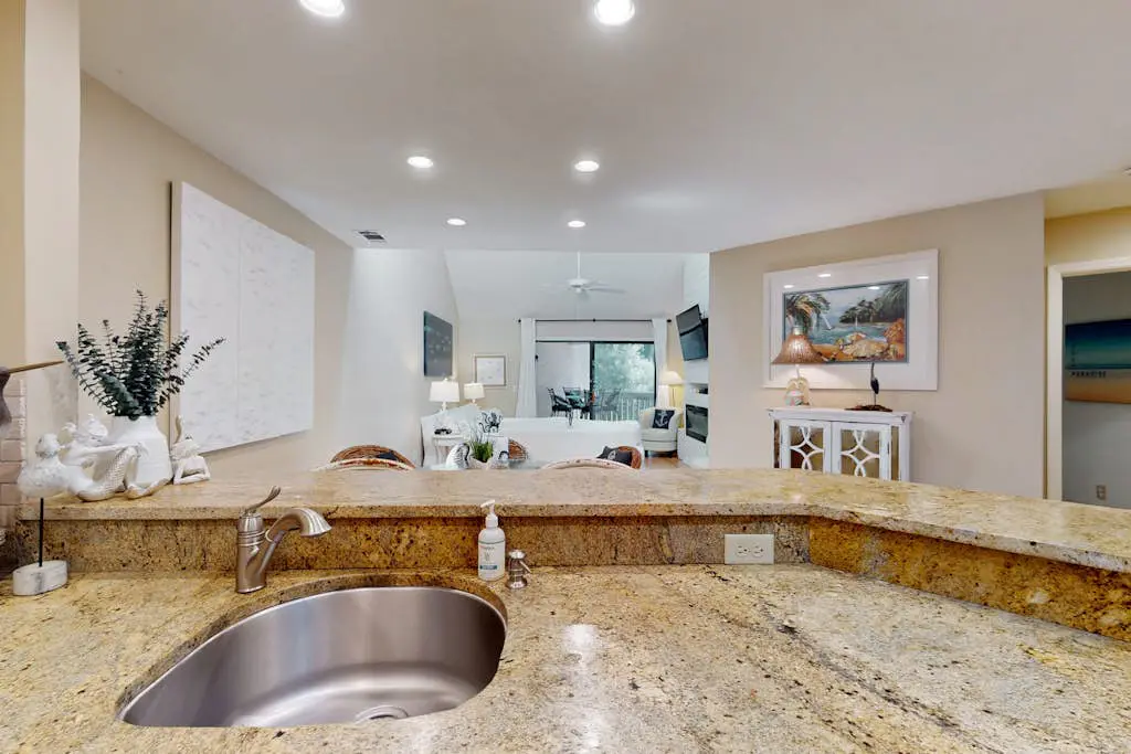 Family-Friendly Villa with Deck, Pool, & Hot Tub - Beach Nearby