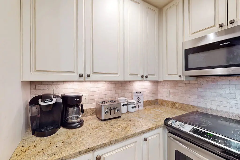 Family-Friendly Villa with Deck, Pool, & Hot Tub - Beach Nearby