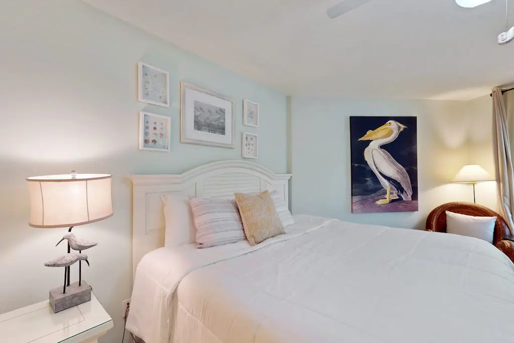 Family-Friendly Villa with Deck, Pool, & Hot Tub - Beach Nearby