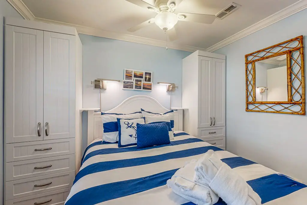 Charming Waterfront Villa with Ocean Views, Private Balcony & Pool — Steps to the Beach