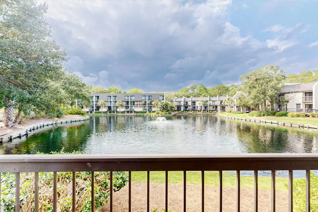 Secluded & Peaceful - Vacation Getaway with WiFi, Pool, Hot Tub, & Private Beach