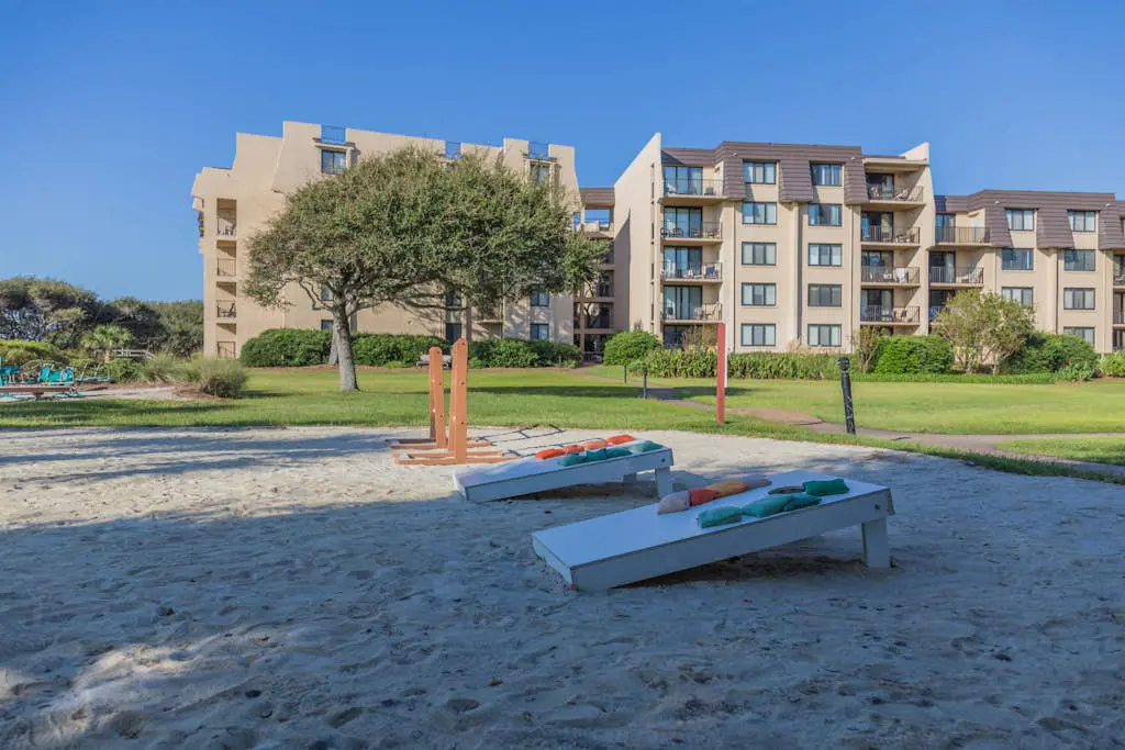 Secluded & Peaceful - Vacation Getaway with WiFi, Pool, Hot Tub, & Private Beach
