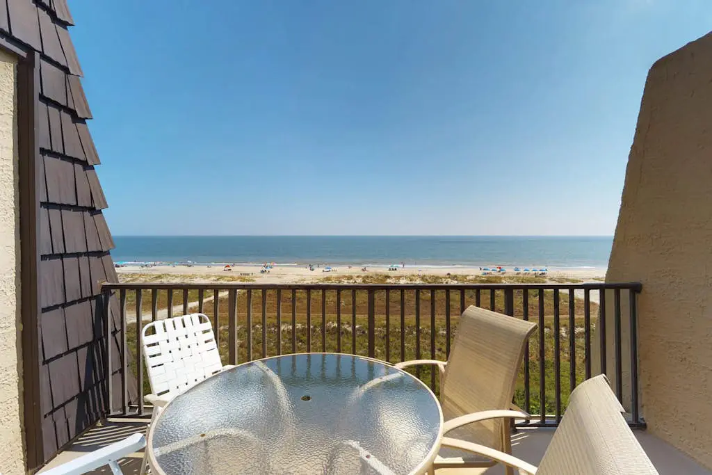 Quiet Waterfront Condo with WiFi - Pools & Hot Tub On-Site
