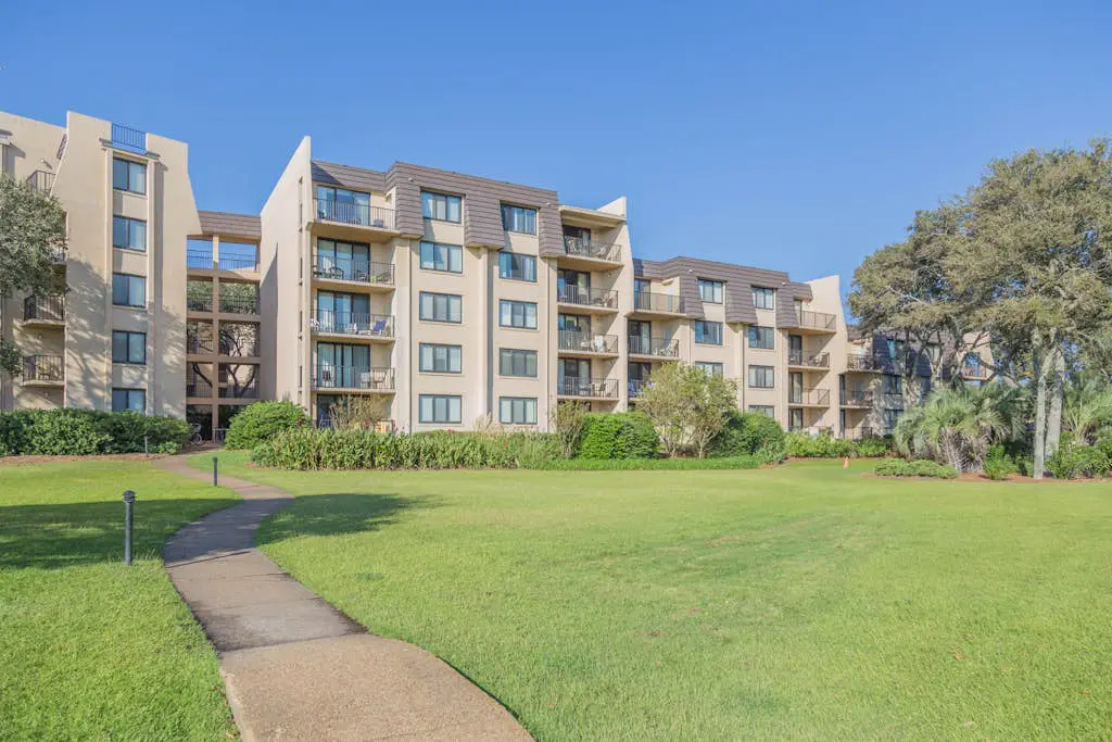 Quiet Waterfront Condo with WiFi - Pools & Hot Tub On-Site