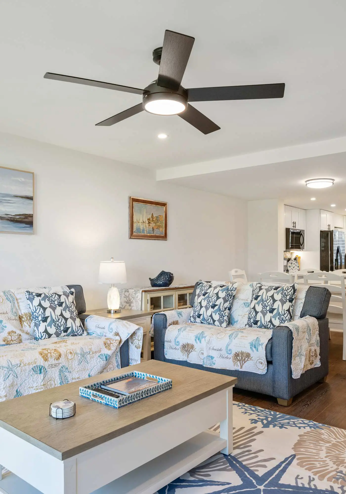 Spacious Condo with Beach Access, Shared Pool, Hot Tub, Ocean Views, and More
