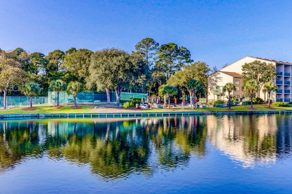 Island Club 5201