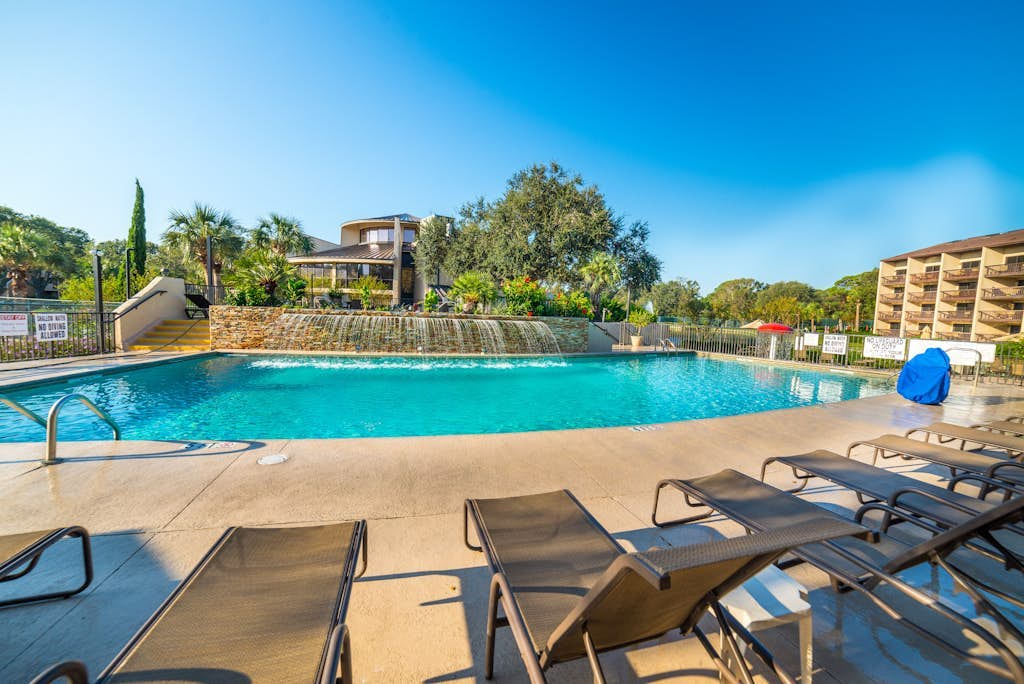 Island Club 5403
