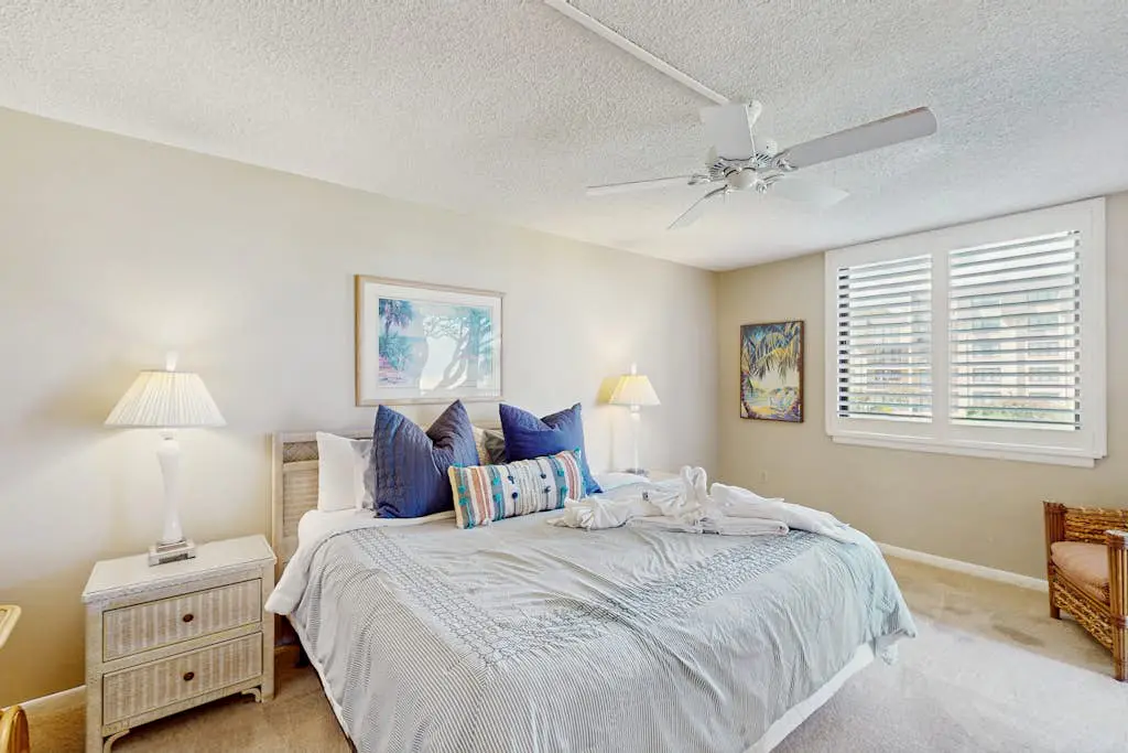 Oceanfront Villa with Ocean Views, Shared Pool/Hot Tub, and Nearby Beach Access