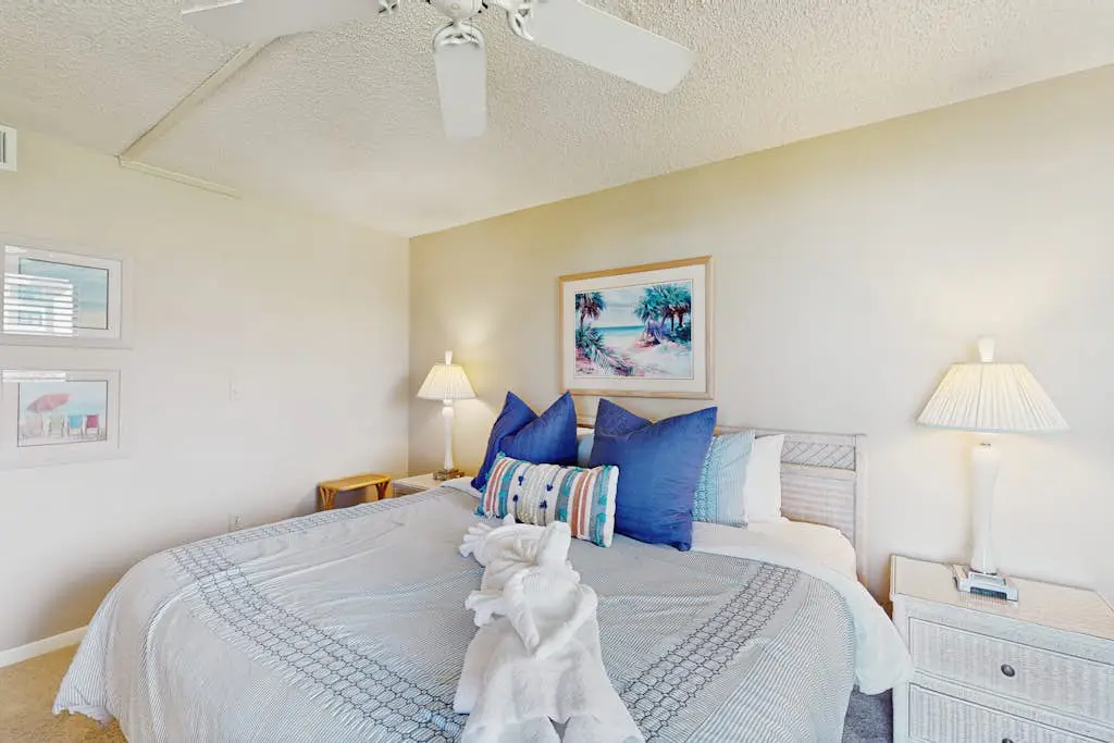 Oceanfront Villa with Ocean Views, Shared Pool/Hot Tub, and Nearby Beach Access
