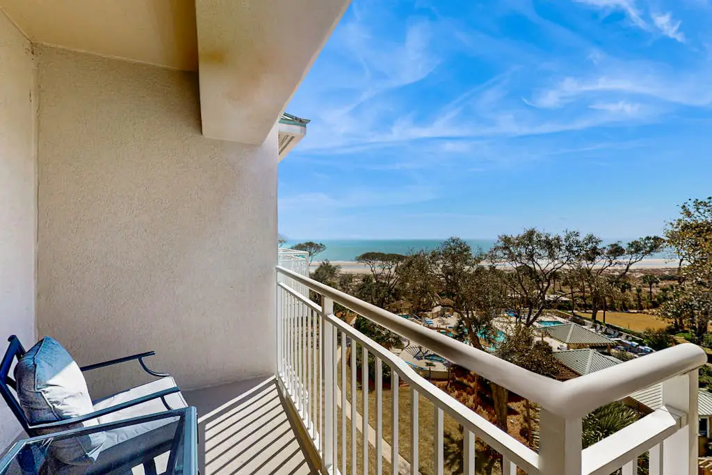 Waterfront Condo with Ocean Views, Shared Pool, Hot Tub, and Covered Balcony