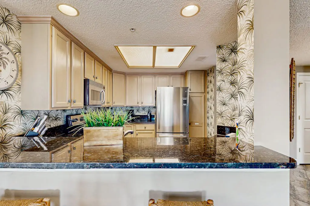 Waterfront Condo with Ocean Views, Shared Pool, Hot Tub, and Covered Balcony