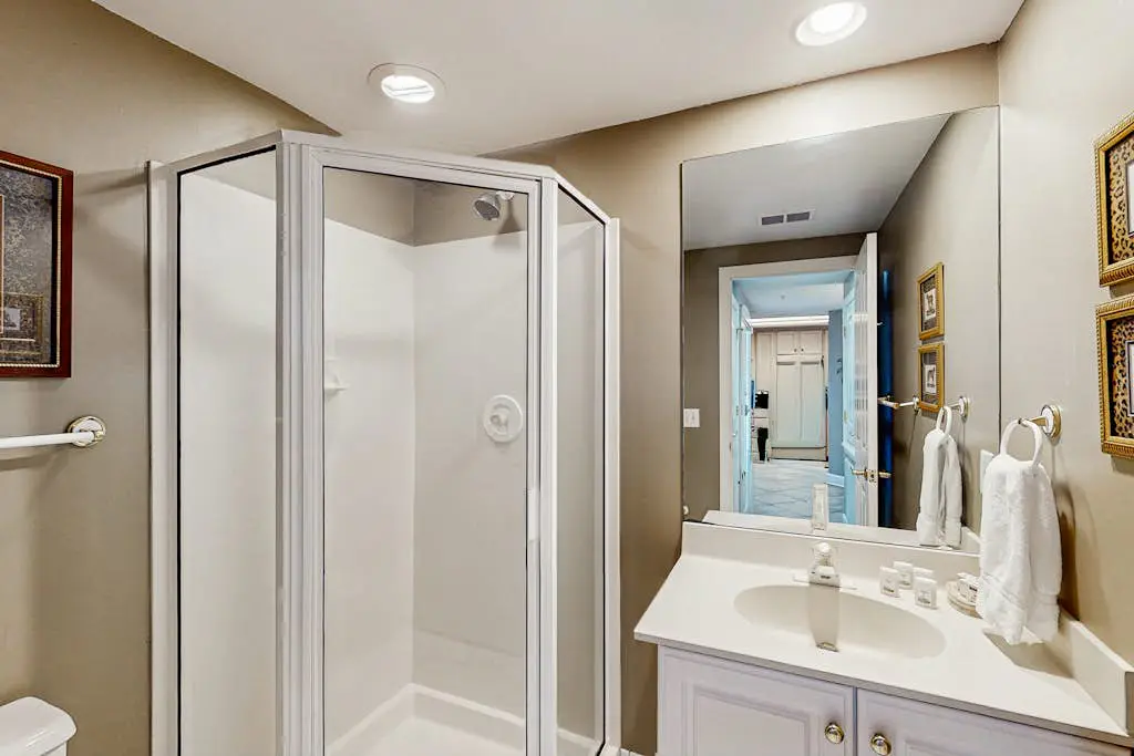 Waterfront Condo with Ocean Views, Shared Pool, Hot Tub, and Covered Balcony