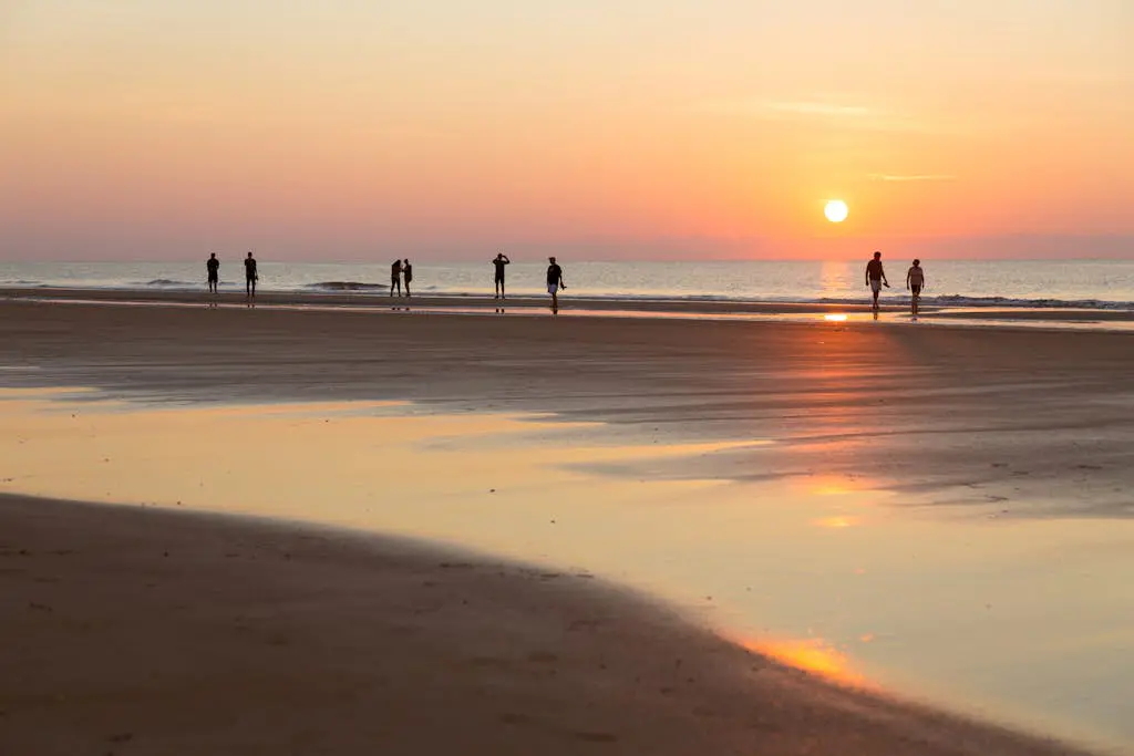 Waterfront Condo with Ocean Views, Shared Pool, Hot Tub, and Covered Balcony