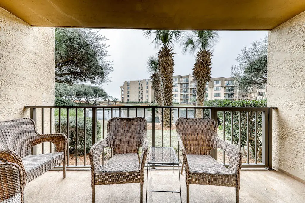 Modern Condo with Shared Pool and Hot Tub, Lagoon View, and Nearby Beach Access