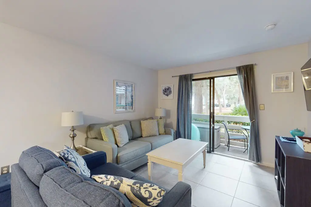 Coastal Retreat with Patio, Shared Pools, Tennis & Playground - Walk to Beach