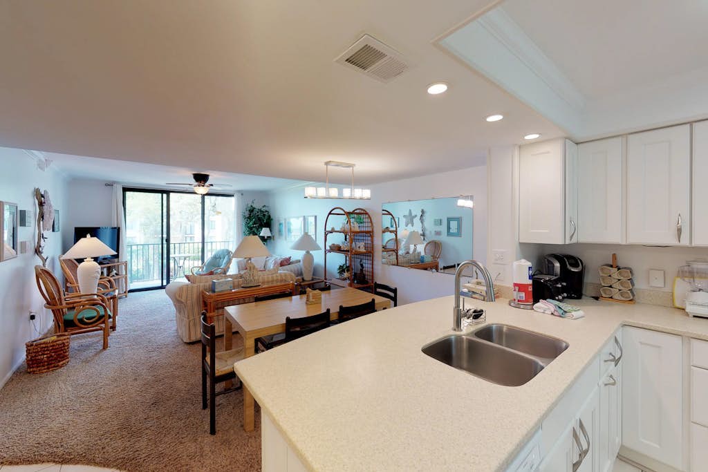 Charming Villa with Ocean Views, Pool, & Hot Tub - Walk to Beach