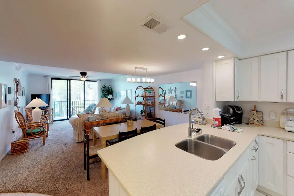 Charming Villa with Ocean Views, Pool, & Hot Tub - Walk to Beach