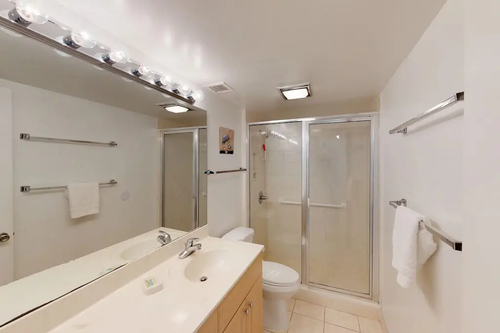 Charming Villa with Ocean Views, Pool, & Hot Tub - Walk to Beach