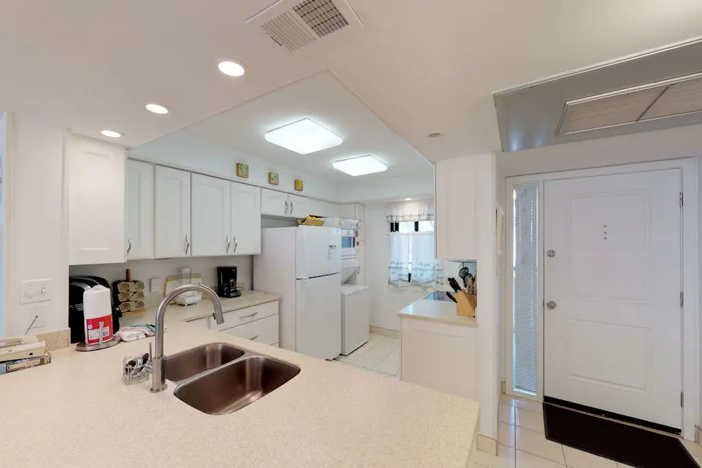Charming Villa with Ocean Views, Pool, & Hot Tub - Walk to Beach