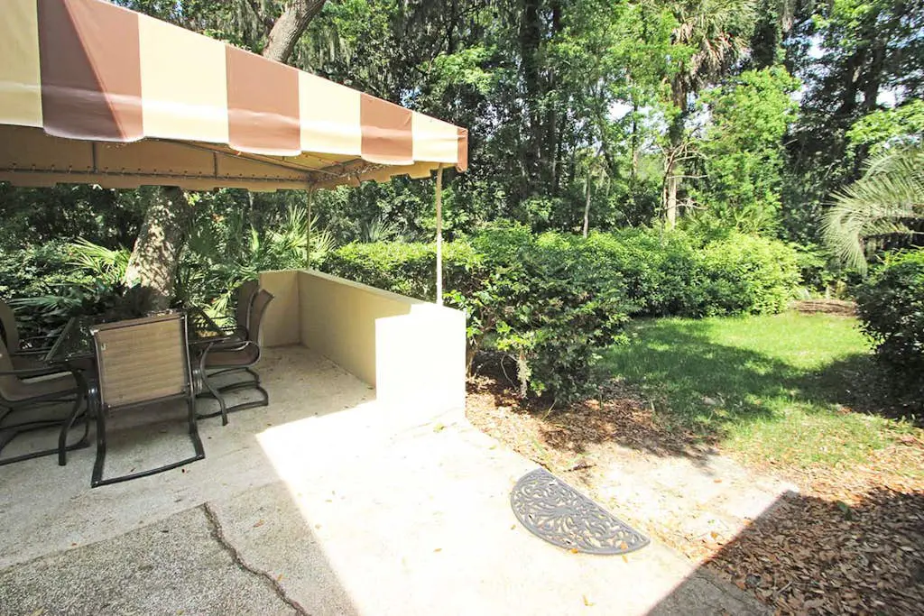 Renovated Dog-Friendly Villa w/ Patio & Pool - Near Golf & Beach