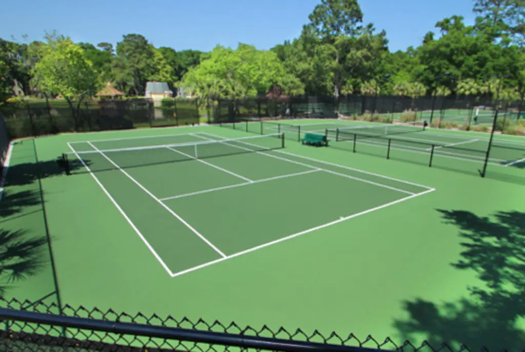 Dog-friendly ,golf course views, pool,beach nearby