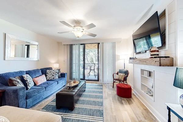 Family-Friendly Condo with WiFi, Pool, Hot Tub, & Beach Access