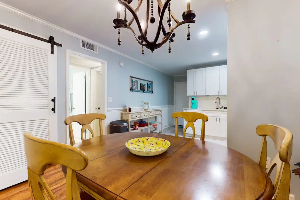 Beachfront villa near golf with pool, hot tub, & balcony - snowbird-friendly
