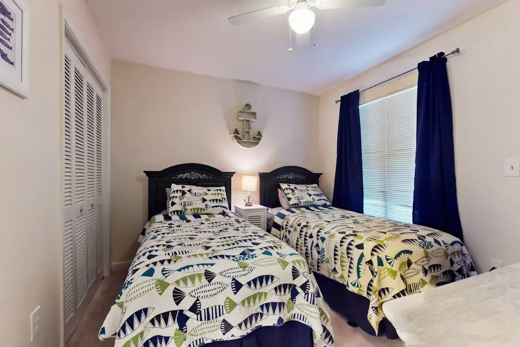 Beachfront villa near golf with pool, hot tub, & balcony - snowbird-friendly