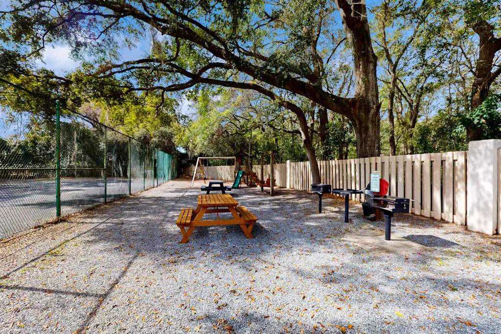 Beachfront villa near golf with pool, hot tub, & balcony - snowbird-friendly