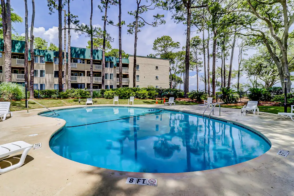 Beachfront villa near golf with pool, hot tub, & balcony - snowbird-friendly