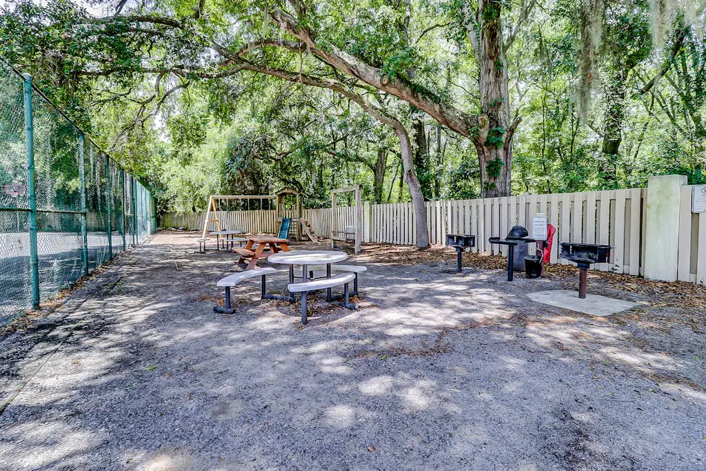 Beachfront villa near golf with pool, hot tub, & balcony - snowbird-friendly
