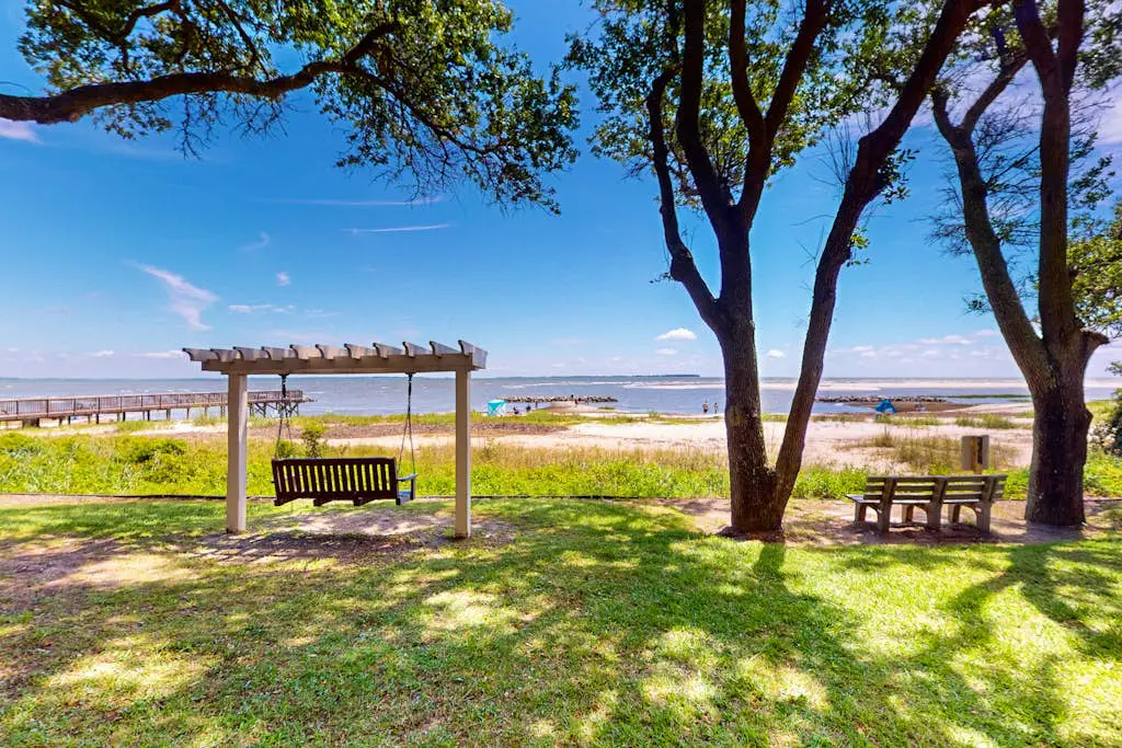 First Floor Condo near the sound with beach gear, washer dryer & pools