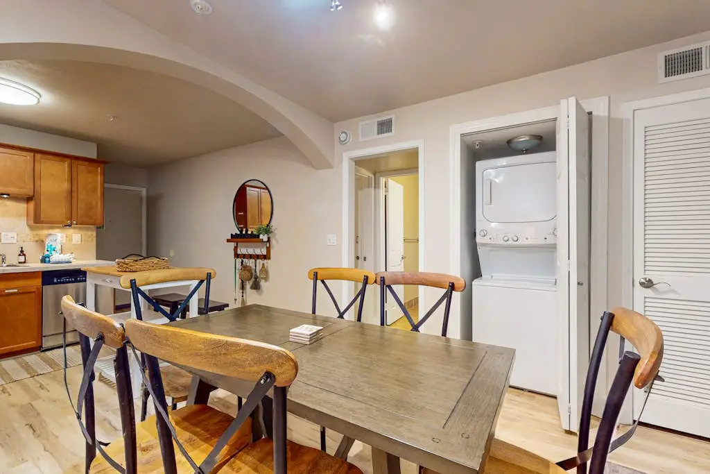 First Floor Condo near the sound with beach gear, washer dryer & pools